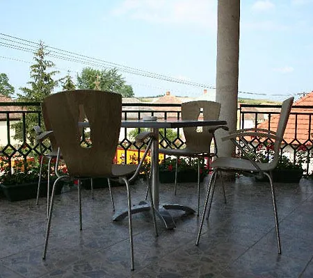 Couette-café Arany Kakas Fogado