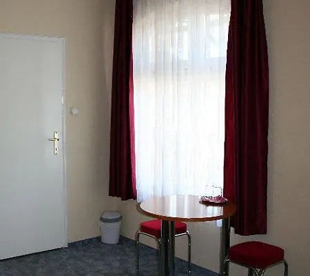 Couette-café Arany Kakas Fogado Petervasara